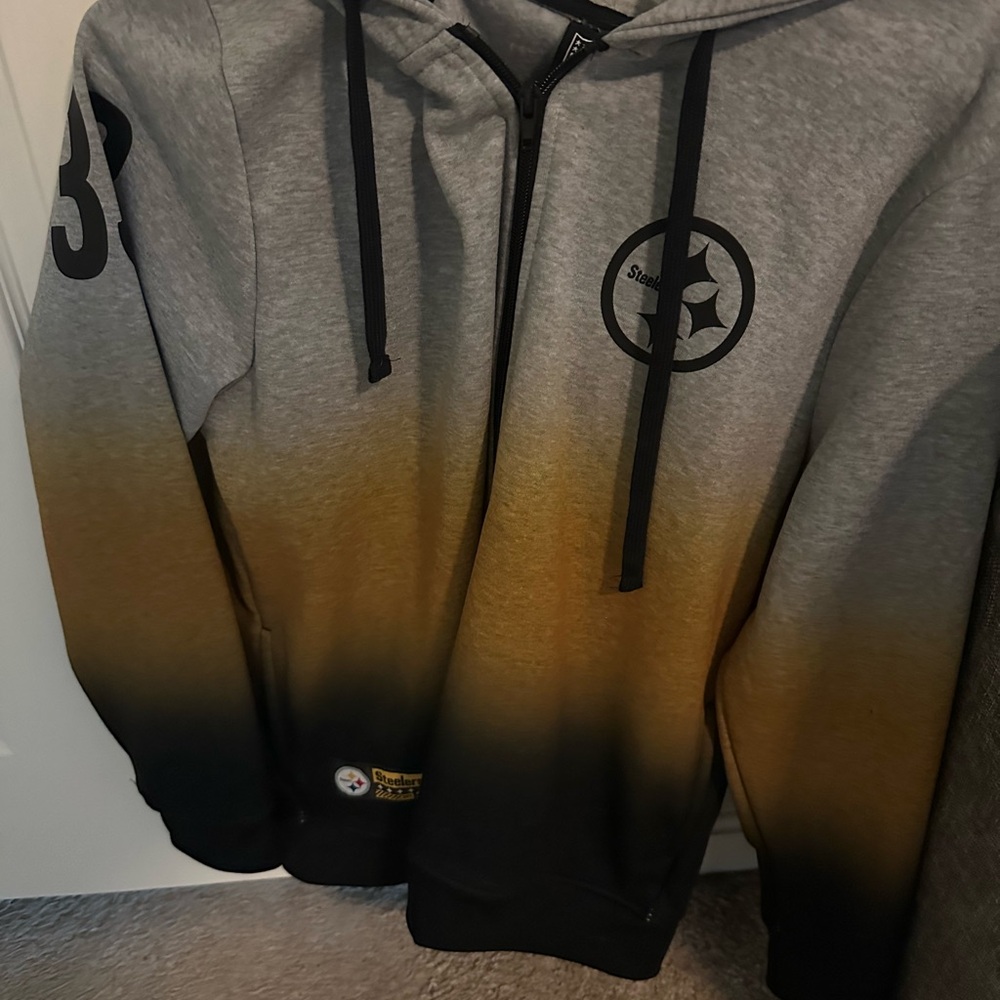 NFL Steelers Gray and Black Zip Up Sweater